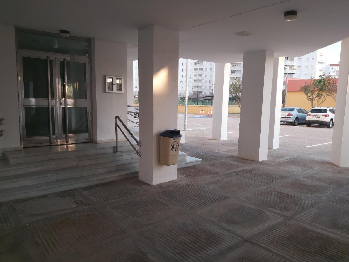 Apart Playa Valdelagrana Paseo Maritimo 29 Apartman El Puerto de Santa María Kültér fotó